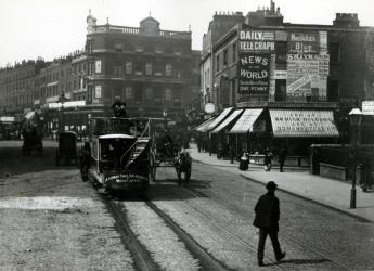 The Angel, Islington, London, c.1890 (b/w photo) | Obraz na stenu