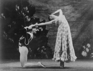Maude Lloyd and Hugh Laing performing 'Jardin aux Lilas' at the Mercury Theatre, London, 1936 (b/w photo) | Obraz na stenu