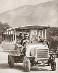 A 1913 Southdown Motor Service Daimler Charabanc. From The Story of 25 Eventful Years in Pictures, published 1935. | Obraz na stenu