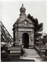 The Pavilion Perrusson at the Universal Exhibition of 1889 in Paris (b/w photo) | Obraz na stenu