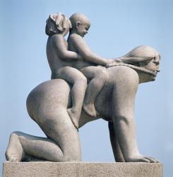 Woman with two children riding on her back (stone) | Obraz na stenu