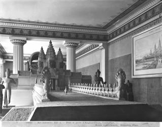 Bridge and doorway of Angkor Thom, c.1912 (b/w photo) | Obraz na stenu