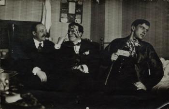 Vladimir Mayakovsky (right) with David Burlyuk (center) and Andrei Shemshurin, 1914, Moscow (b/w photo) | Obraz na stenu