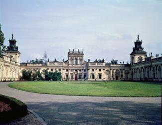 Exterior view of the palace, built c.1677 (photo) | Obraz na stenu