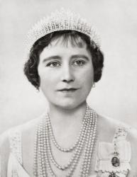Queen Elizabeth, The Queen Mother. Elizabeth Angela Marguerite Bowes-Lyon, 1900 – 2002. Queen consort of King George VI. From The Coronation of their majesties King George VI and Queen Elizabeth, Official Souvenir Programme published 1937 | Obraz na stenu