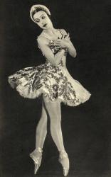 Tamara Toumanova, from 'Footnotes to the Ballet', published 1938 (b/w photo) | Obraz na stenu