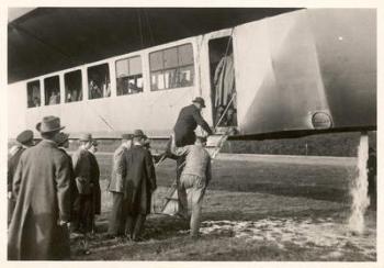 Passengers boarding the Zeppelin LZ11 'Viktoria-Luise', between 1912-14 (b/w photo) | Obraz na stenu