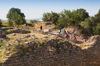 Troy, Canakkale Province, Turkey. Ruins of the east wall of the citadel. Troy is a UNESCO World Heritage Site. | Obraz na stenu