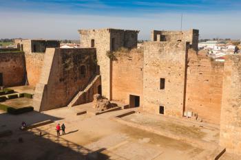 The Castle of the Guzmans, Niebla, Huelva Province, Andalusia, southern Spain (photo) | Obraz na stenu