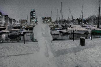 The Laughing Snowman, from the series, London Marina, 2016 (photograph) | Obraz na stenu