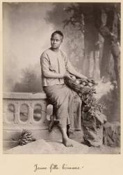 Young Burmese girl, c.1880 (albumen print from a glass negative) (b/w photo) | Obraz na stenu