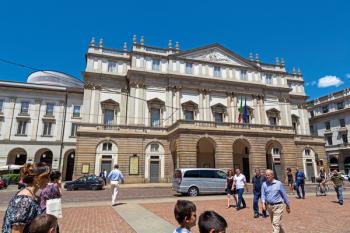 Milan, Milan Province, Lombardy, Italy. La Scala Theatre. Teatro alla Scala. | Obraz na stenu