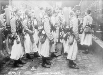 Algerian soldiers, 1914-15 (b/w photo) | Obraz na stenu