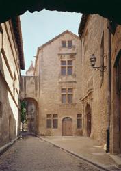 A street in Saint-Remy-de-Provence (photo) | Obraz na stenu
