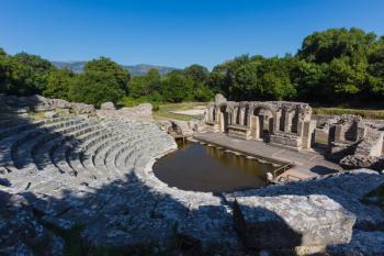 Albania. Butrint or Buthrotum archeological site; a UNESCO World Heritage Site. The theatre. A rising water table has flooded the orchestra. (photo) | Obraz na stenu