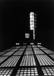 The NORAG (Nordeutscher Rundfunk or NDR) building in Hamburg, Rothenbaumchausse 132: view over the skylight above the main hall, c.1930 (b/w photo) | Obraz na stenu