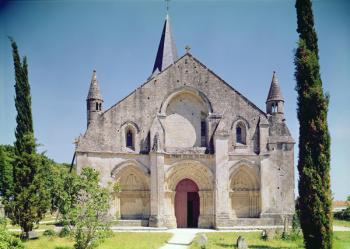 View of the facade of the Church of St. Pierre, 1150-75 (photo) | Obraz na stenu