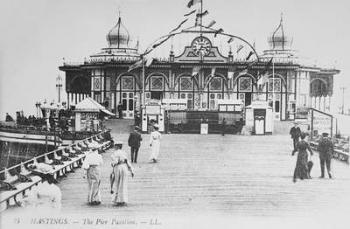 The Pier Pavilion, Hastings, c.1890 (b/w photo) | Obraz na stenu