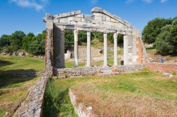 Apollonia, or Apoloni, Fier Region, Albania. Ancient Greek city founded in the 6th century BC which became one of Rome's most important Albanian cities. Monument to the Agonothetes, (superintendent of sacred games) also known as the Bouleuterion (council  | Obraz na stenu