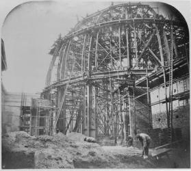 Construction of the British Museum Reading Room, 1854-57 (b/w photo) | Obraz na stenu