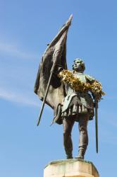 Segovia, Segovia Province, Spain. Monument to Juan Bravo c. 1483 - 1521, rebel leader during Castilian War of the Communities. | Obraz na stenu