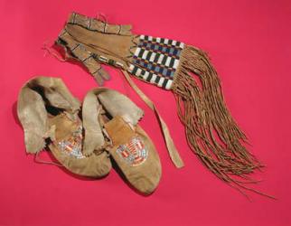 Moccasins and gaiters, Plains Indians, c.1820 (leather & beads) | Obraz na stenu