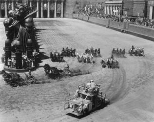 Filming the chariot race from 'Ben-Hur', 1925 (b/w photo) | Obraz na stenu