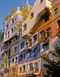 Vienna, Austria. Hundertwasserhaus. (photo) | Obraz na stenu