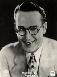 Portrait of Harold Lloyd from the film "Movie Crazy", 1932 (b/w photo) | Obraz na stenu