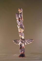 Tinglit Bird Clan totem pole (painted wood) | Obraz na stenu