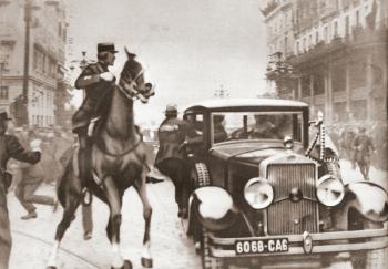 The assassination of Alexander I of Yugoslavia and Jean Louis Barthou by Vlado Chernozemski, in the port of Marseille, France, on October 9th, 1934. Alexander I of Yugoslavia, 1888 – 1934. First king of the Kingdom of Yugoslavia. Jean Louis Barthou, 1862  | Obraz na stenu