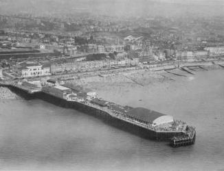 The Pier, Hastings, c.1930 (b/w photo) | Obraz na stenu