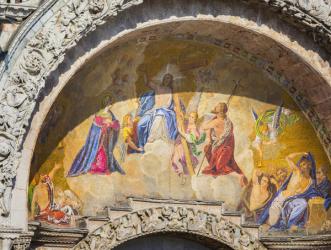 The Last Judgement mosaic above the main entrance of St. Mark's Basilica, Venice, Veneto Region, Italy (photo) | Obraz na stenu