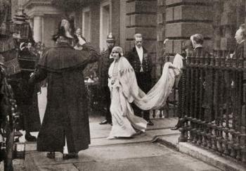 Lady Elizabeth Bowes Lyon on her way to her wedding on April 26, 1923, to H.R.H. The Duke of York, later King George VI, from 'The Story of Twenty Five Years', published 1935 (b/w photo) | Obraz na stenu