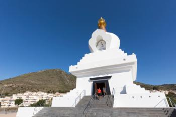 Stupa, Benalmadena Pueblo, Spain (photo) | Obraz na stenu